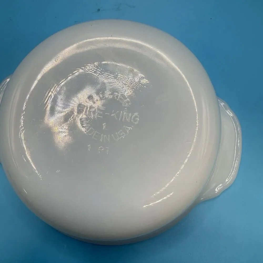 Vintage Fire-King 1 Pint Milk Glass Casserole Dish Golden Wheat USA Handles